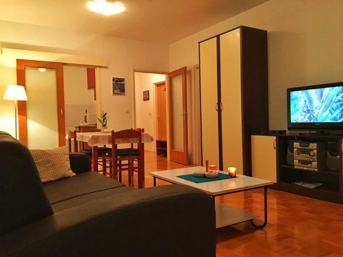 Apartman Mimoz Senj  Exterior photo