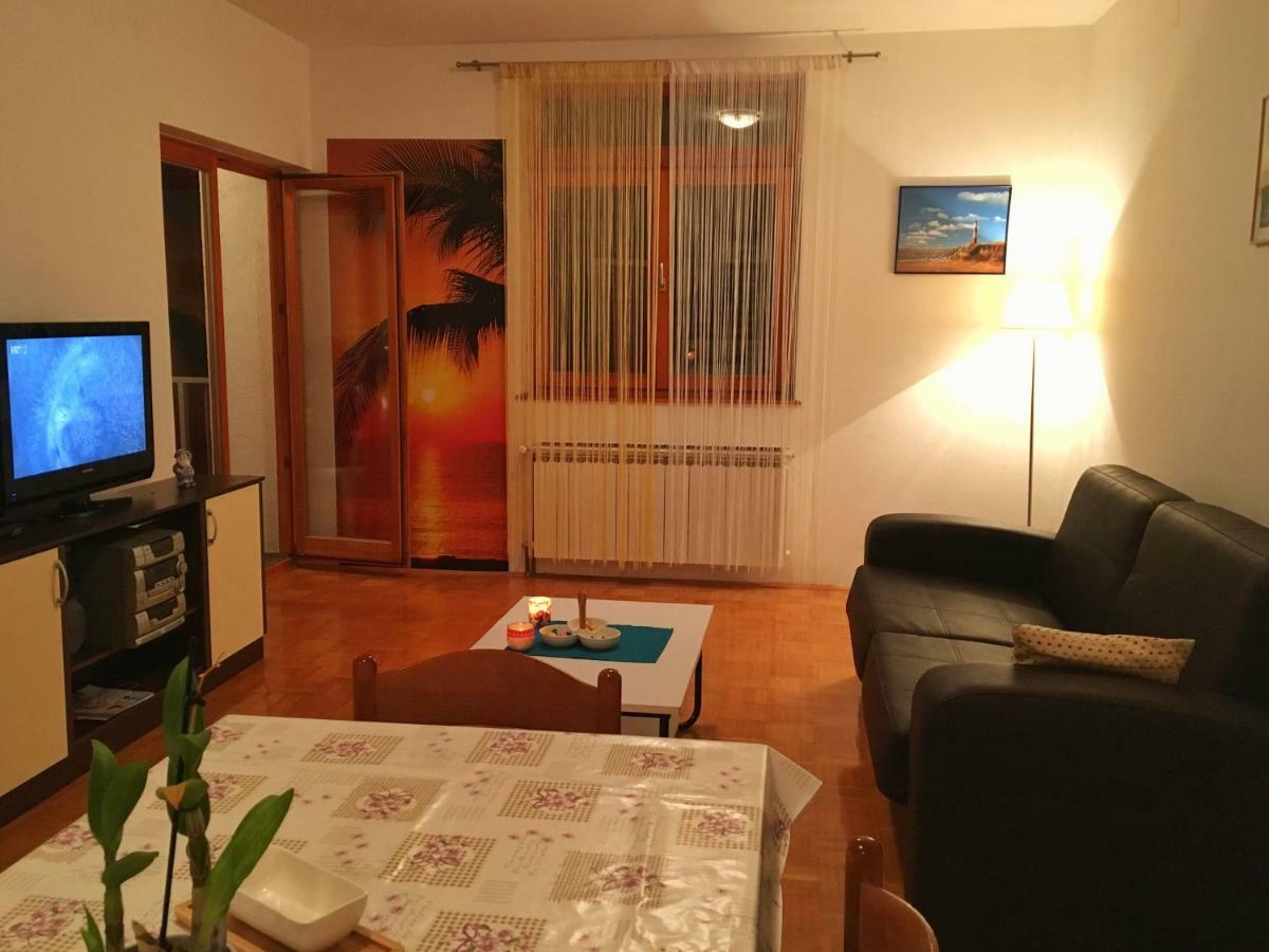 Apartman Mimoz Senj  Exterior photo